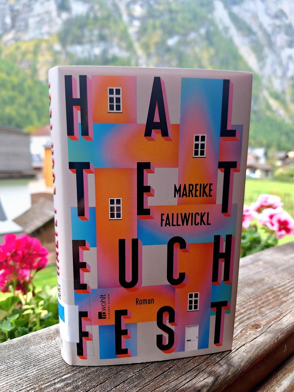 Buchcover Haltet euch fest